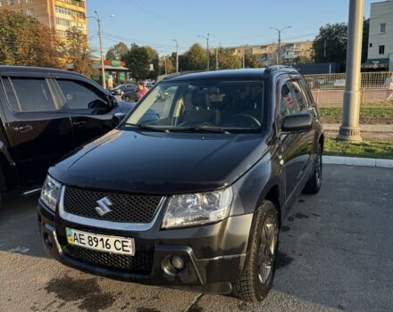Чорний Сузукі Гранд Вітара, об'ємом двигуна 2.7 л та пробігом 300 тис. км за 4500 $, фото 1 на Automoto.ua