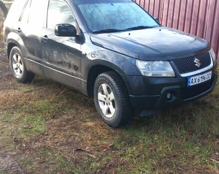 Черный Сузуки Гранд Витара, объемом двигателя 1.9 л и пробегом 400 тыс. км за 3800 $, фото 1 на Automoto.ua