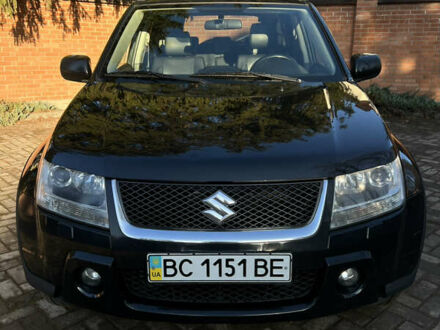 Чорний Сузукі Гранд Вітара, об'ємом двигуна 2 л та пробігом 209 тис. км за 7500 $, фото 1 на Automoto.ua