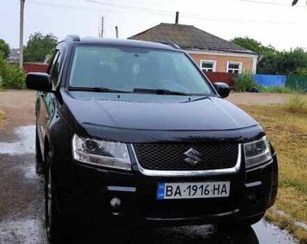 Черный Сузуки Гранд Витара, объемом двигателя 2 л и пробегом 345 тыс. км за 7000 $, фото 1 на Automoto.ua