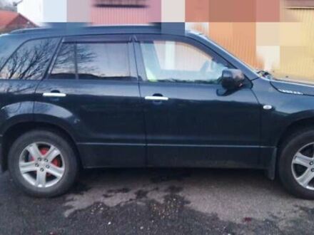 Чорний Сузукі Гранд Вітара, об'ємом двигуна 2 л та пробігом 195 тис. км за 5291 $, фото 1 на Automoto.ua