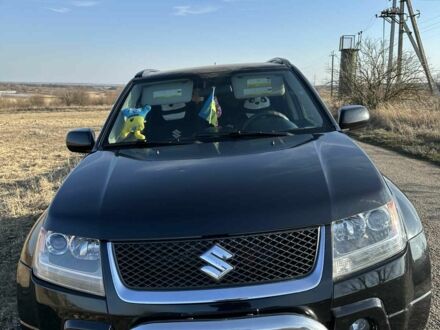 Чорний Сузукі Гранд Вітара, об'ємом двигуна 2.7 л та пробігом 160 тис. км за 7200 $, фото 1 на Automoto.ua