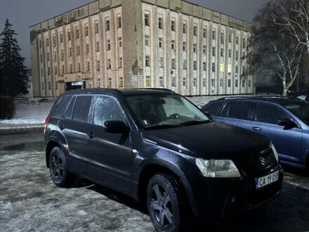 Черный Сузуки Гранд Витара, объемом двигателя 1.9 л и пробегом 340 тыс. км за 3099 $, фото 1 на Automoto.ua