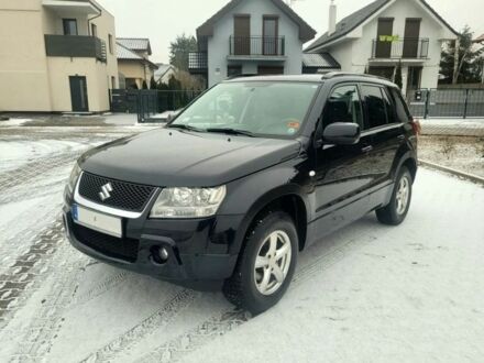 Чорний Сузукі Гранд Вітара, об'ємом двигуна 2.2 л та пробігом 234 тис. км за 3200 $, фото 1 на Automoto.ua