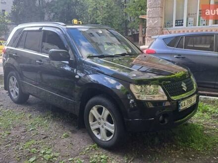 Чорний Сузукі Гранд Вітара, об'ємом двигуна 2 л та пробігом 130 тис. км за 8200 $, фото 1 на Automoto.ua