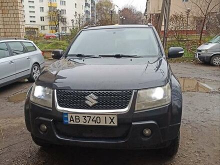 Черный Сузуки Гранд Витара, объемом двигателя 2.4 л и пробегом 207 тыс. км за 7000 $, фото 1 на Automoto.ua