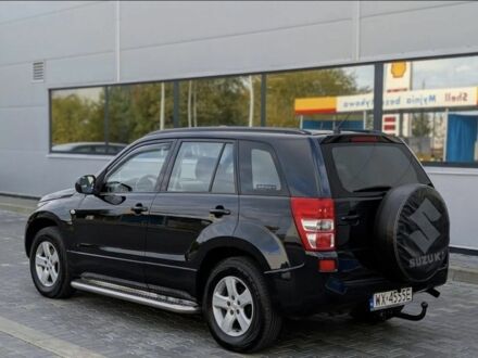 Черный Сузуки Гранд Витара, объемом двигателя 1.9 л и пробегом 185 тыс. км за 3800 $, фото 1 на Automoto.ua