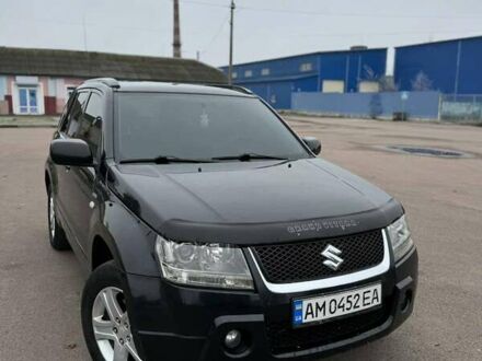 Черный Сузуки Гранд Витара, объемом двигателя 1.9 л и пробегом 225 тыс. км за 7800 $, фото 1 на Automoto.ua