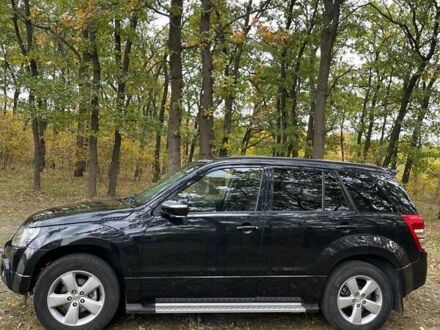 Сузукі Гранд Вітара 2008 у Дніпро (Дніпропетровську) на Automoto.ua Чорний Сузукі Гранд Вітара, об'ємом двигуна 2.39 л та пробігом 176 тис. км за 8600 $, фото 1 на Automoto.ua