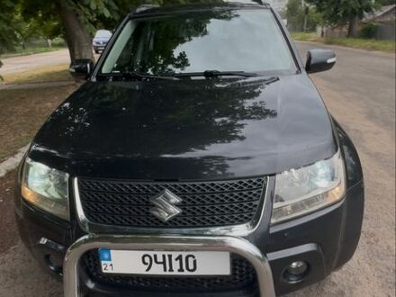 Черный Сузуки Гранд Витара, объемом двигателя 2.4 л и пробегом 125 тыс. км за 8500 $, фото 1 на Automoto.ua