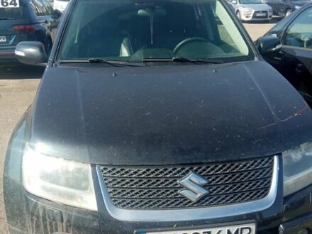 Сузуки Гранд Витара 2010 в Киеве на Automoto.ua Черный Сузуки Гранд Витара, объемом двигателя 2.39 л и пробегом 157 тыс. км за 10700 $, фото 1 на Automoto.ua