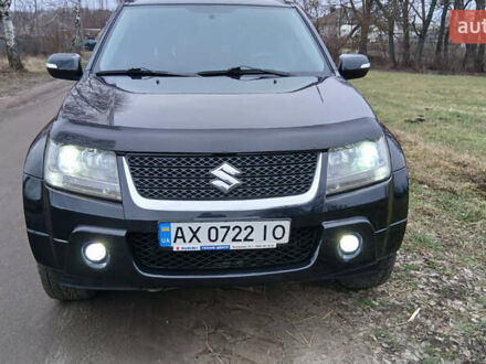 Черный Сузуки Гранд Витара, объемом двигателя 2.4 л и пробегом 187 тыс. км за 8700 $, фото 1 на Automoto.ua