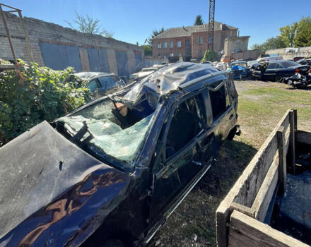 Фіолетовий Сузукі Гранд Вітара, об'ємом двигуна 2 л та пробігом 190 тис. км за 1100 $, фото 2 на Automoto.ua