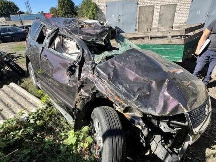 Фиолетовый Сузуки Гранд Витара, объемом двигателя 2 л и пробегом 190 тыс. км за 1100 $, фото 1 на Automoto.ua