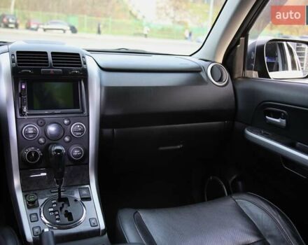 Коричневый Сузуки Гранд Витара, объемом двигателя 2.39 л и пробегом 225 тыс. км за 9500 $, фото 13 на Automoto.ua