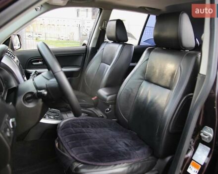 Коричневый Сузуки Гранд Витара, объемом двигателя 2.39 л и пробегом 225 тыс. км за 9500 $, фото 7 на Automoto.ua