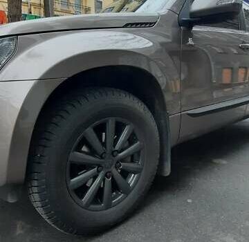 Коричневый Сузуки Гранд Витара, объемом двигателя 2.39 л и пробегом 92 тыс. км за 12700 $, фото 1 на Automoto.ua