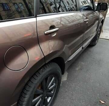 Коричневый Сузуки Гранд Витара, объемом двигателя 2.39 л и пробегом 92 тыс. км за 12700 $, фото 10 на Automoto.ua