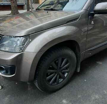 Коричневий Сузукі Гранд Вітара, об'ємом двигуна 2.39 л та пробігом 92 тис. км за 12700 $, фото 1 на Automoto.ua