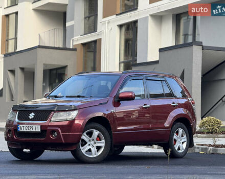 Червоний Сузукі Гранд Вітара, об'ємом двигуна 2 л та пробігом 281 тис. км за 6200 $, фото 3 на Automoto.ua