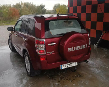 Червоний Сузукі Гранд Вітара, об'ємом двигуна 2 л та пробігом 295 тис. км за 6800 $, фото 2 на Automoto.ua