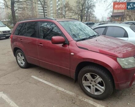 Красный Сузуки Гранд Витара, объемом двигателя 2 л и пробегом 185 тыс. км за 7000 $, фото 1 на Automoto.ua