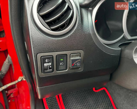 Червоний Сузукі Гранд Вітара, об'ємом двигуна 2 л та пробігом 195 тис. км за 7500 $, фото 6 на Automoto.ua