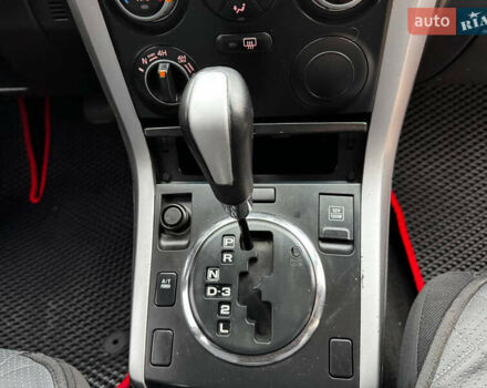 Червоний Сузукі Гранд Вітара, об'ємом двигуна 2 л та пробігом 195 тис. км за 7500 $, фото 13 на Automoto.ua