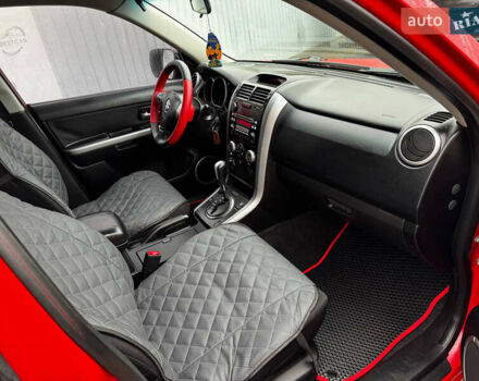 Красный Сузуки Гранд Витара, объемом двигателя 2 л и пробегом 195 тыс. км за 7500 $, фото 11 на Automoto.ua