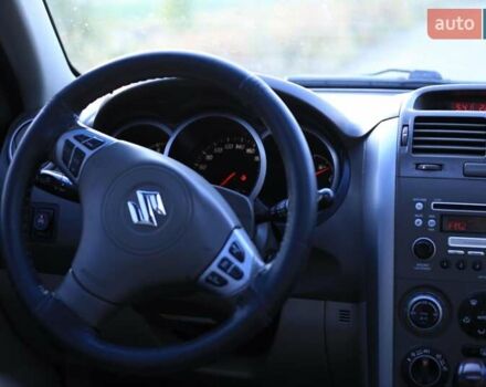 Красный Сузуки Гранд Витара, объемом двигателя 2.7 л и пробегом 224 тыс. км за 7500 $, фото 15 на Automoto.ua