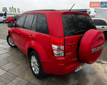 Красный Сузуки Гранд Витара, объемом двигателя 2 л и пробегом 195 тыс. км за 7500 $, фото 2 на Automoto.ua
