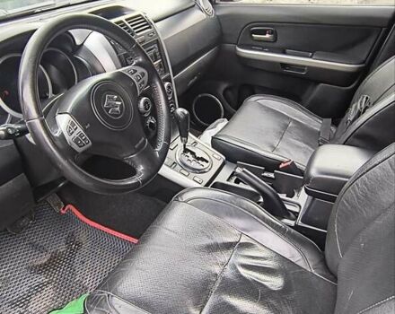 Сузуки Гранд Витара 2007 в Конотопе на Automoto.ua Красный Сузуки Гранд Витара, объемом двигателя 2.7 л и пробегом 176 тыс. км за 5900 $, фото 35 на Automoto.ua