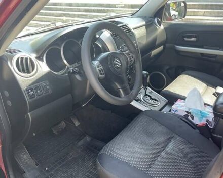 Красный Сузуки Гранд Витара, объемом двигателя 2 л и пробегом 258 тыс. км за 7900 $, фото 7 на Automoto.ua