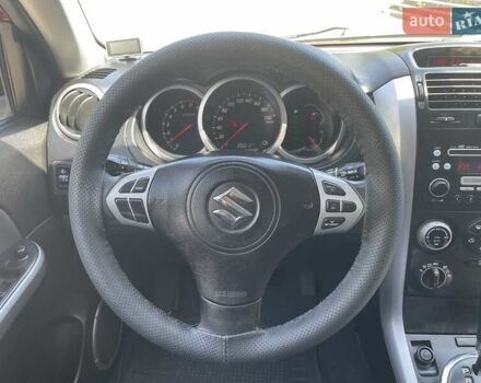 Красный Сузуки Гранд Витара, объемом двигателя 2 л и пробегом 258 тыс. км за 7900 $, фото 10 на Automoto.ua