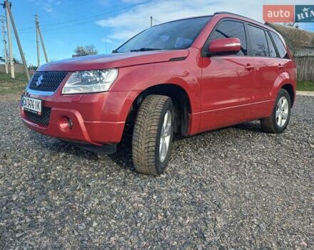 Красный Сузуки Гранд Витара, объемом двигателя 2.39 л и пробегом 100 тыс. км за 10500 $, фото 9 на Automoto.ua
