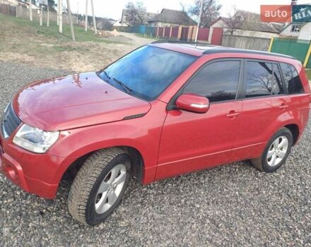 Красный Сузуки Гранд Витара, объемом двигателя 2.39 л и пробегом 100 тыс. км за 10500 $, фото 6 на Automoto.ua