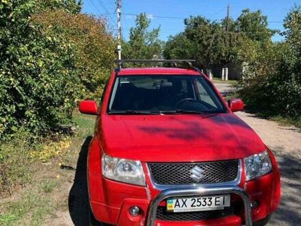 Сузукі Гранд Вітара 2008 у Харкові на Automoto.ua Червоний Сузукі Гранд Вітара, об'ємом двигуна 1.59 л та пробігом 137 тис. км за 6500 $, фото 1 на Automoto.ua