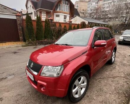 Червоний Сузукі Гранд Вітара, об'ємом двигуна 2.4 л та пробігом 184 тис. км за 10000 $, фото 1 на Automoto.ua
