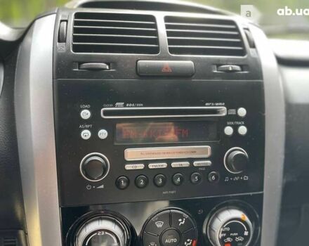 Сузукі Гранд Вітара, об'ємом двигуна 2 л та пробігом 148 тис. км за 8990 $, фото 16 на Automoto.ua