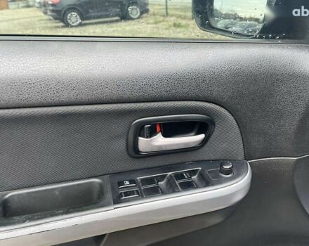 Сузуки Гранд Витара, объемом двигателя 0 л и пробегом 184 тыс. км за 7600 $, фото 11 на Automoto.ua