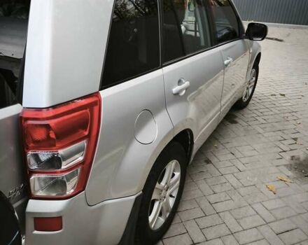 Сузуки Гранд Витара 2007 в Хмельницком на Automoto.ua Сузуки Гранд Витара, объемом двигателя 2 л и пробегом 316 тыс. км за 5800 $, фото 3 на Automoto.ua