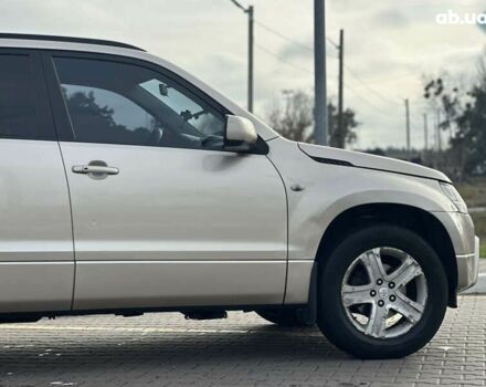 Сузуки Гранд Витара, объемом двигателя 2 л и пробегом 242 тыс. км за 7500 $, фото 12 на Automoto.ua