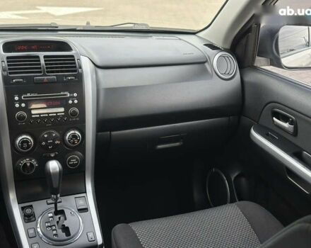 Сузуки Гранд Витара, объемом двигателя 2 л и пробегом 242 тыс. км за 7500 $, фото 23 на Automoto.ua
