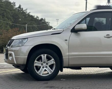 Сузуки Гранд Витара, объемом двигателя 2 л и пробегом 242 тыс. км за 7500 $, фото 8 на Automoto.ua