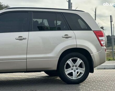 Сузуки Гранд Витара, объемом двигателя 2 л и пробегом 242 тыс. км за 7500 $, фото 9 на Automoto.ua