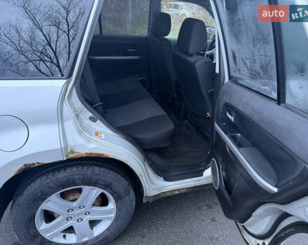 Сузуки Гранд Витара, объемом двигателя 2 л и пробегом 306 тыс. км за 5450 $, фото 11 на Automoto.ua