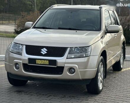Сузуки Гранд Витара, объемом двигателя 2 л и пробегом 242 тыс. км за 7500 $, фото 3 на Automoto.ua