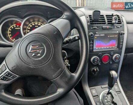 Сузукі Гранд Вітара, об'ємом двигуна 2 л та пробігом 243 тис. км за 11000 $, фото 2 на Automoto.ua