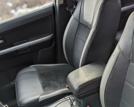 Сузуки Гранд Витара, объемом двигателя 2.4 л и пробегом 200 тыс. км за 10700 $, фото 10 на Automoto.ua