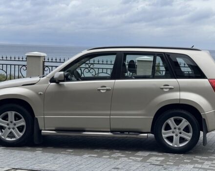 Сузуки Гранд Витара 2007 в Одессе на Automoto.ua Серый Сузуки Гранд Витара, объемом двигателя 2 л и пробегом 170 тыс. км за 7300 $, фото 6 на Automoto.ua